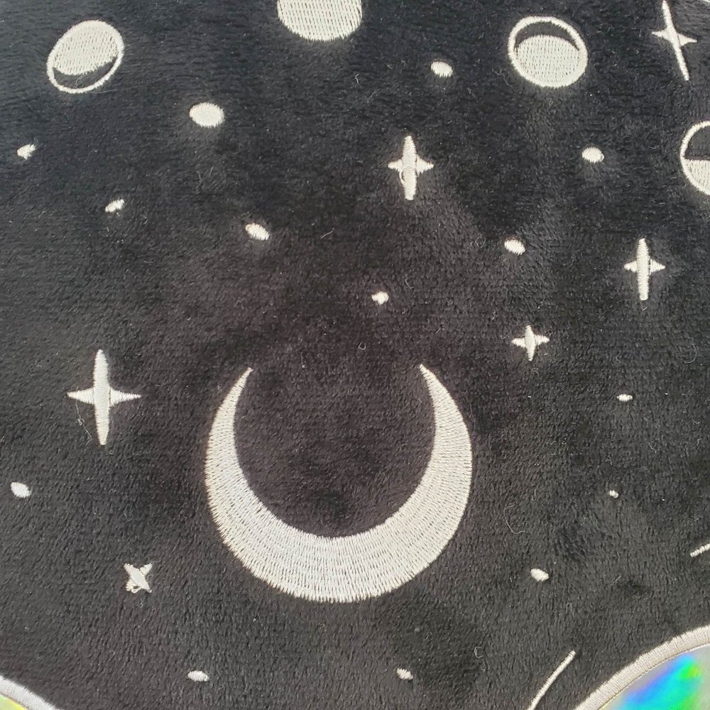 Killstar E.T. Velvet Cushion LIMITED EDITION - SOLD OUT - Picture 12 of 15
